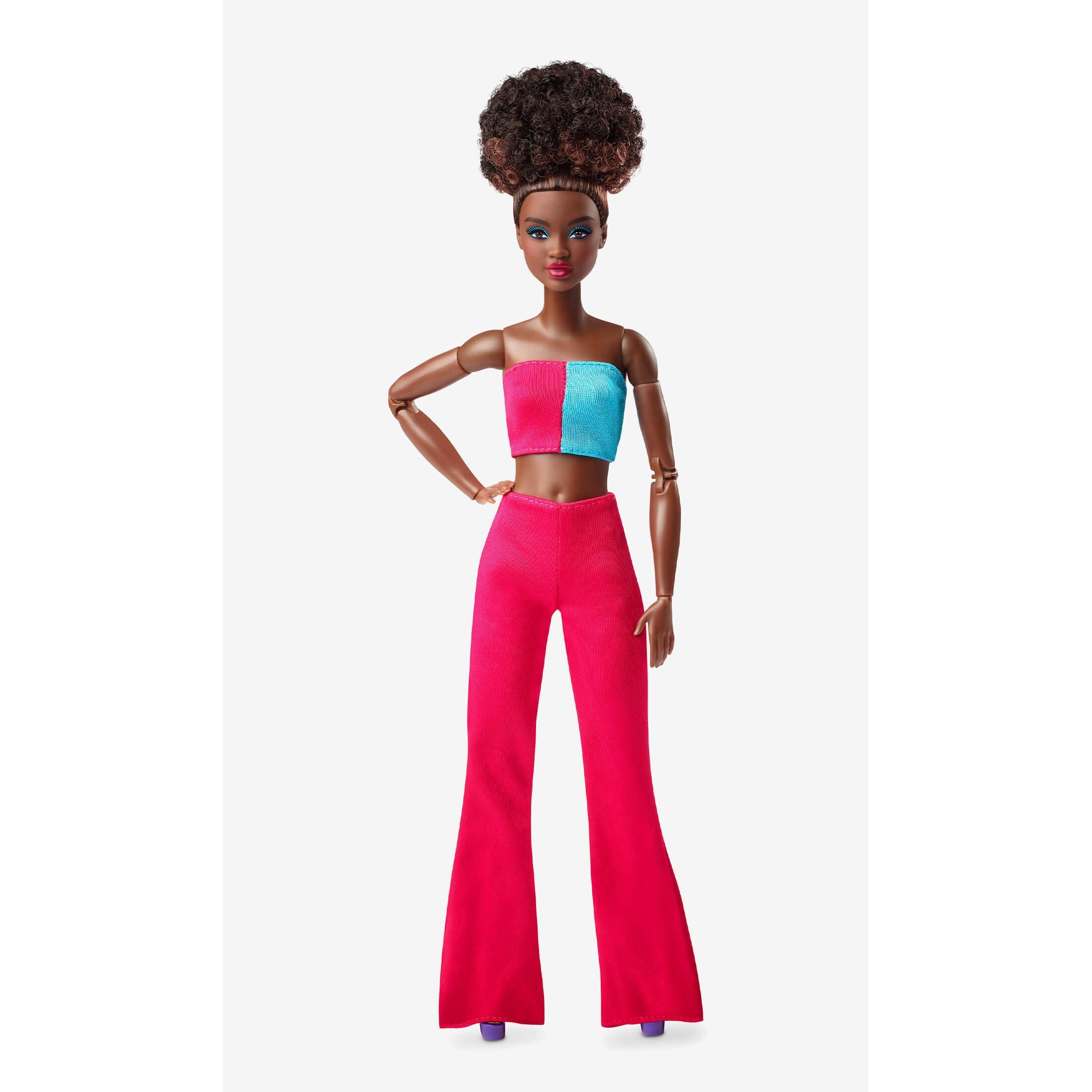 Thumbnail - Barbie Signature Looks