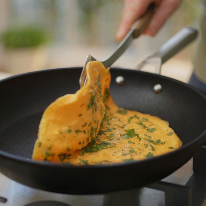 Produktbild Ninja ZEROSTICK Essentials C10026DE (Bratpfanne, Aluminium, Edelstahl, 26 x 8.40 cm)