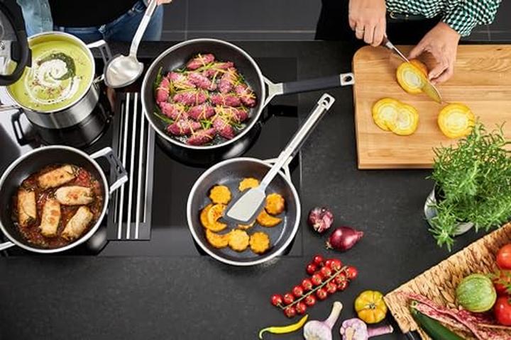 Produktbild Rösle Servierpfanne SilencePro Keramik ProCeraPlus ø 28 cm (28 cm, Bratpfanne, Edelstahl, Aluminiumguss)