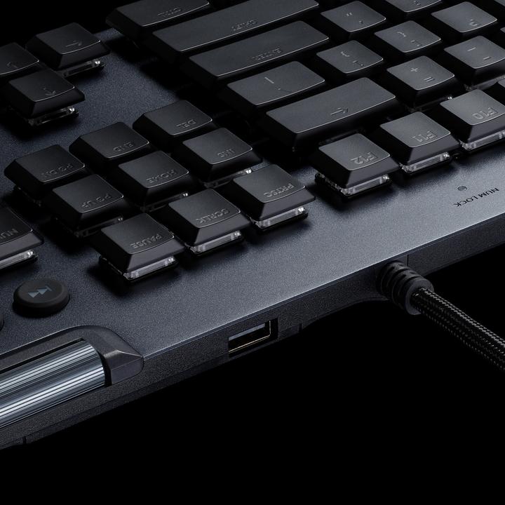 Produktbild Logitech G G815 (CH, Kabelgebunden)