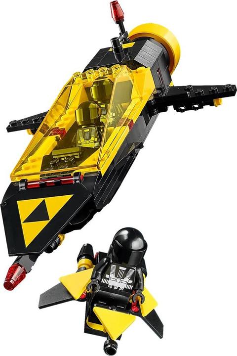 Actual product image LEGO Blacktron Renegade (10355, LEGO Icons, LEGO Rare Sets)