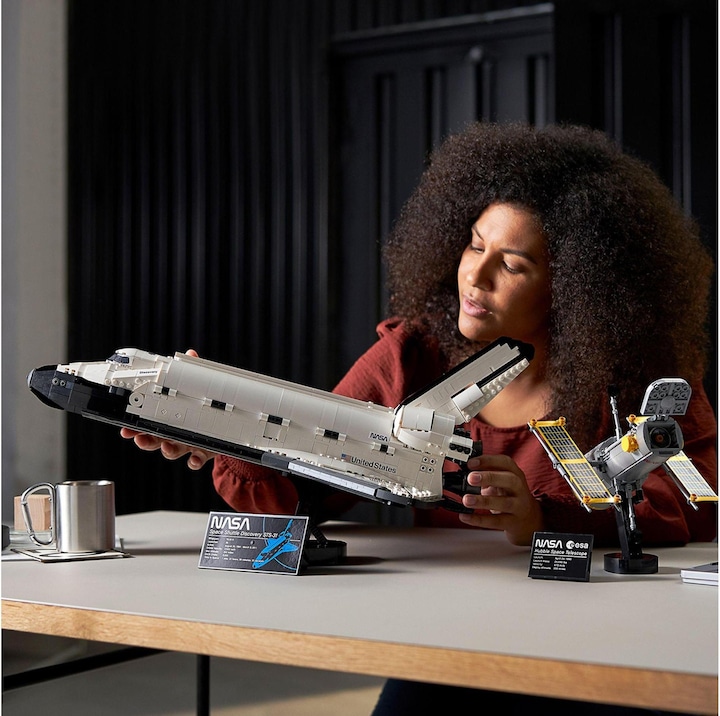 Productafbeelding LEGO NASA Space Shuttle Discovery (10283, LEGO Zeldzame Sets)