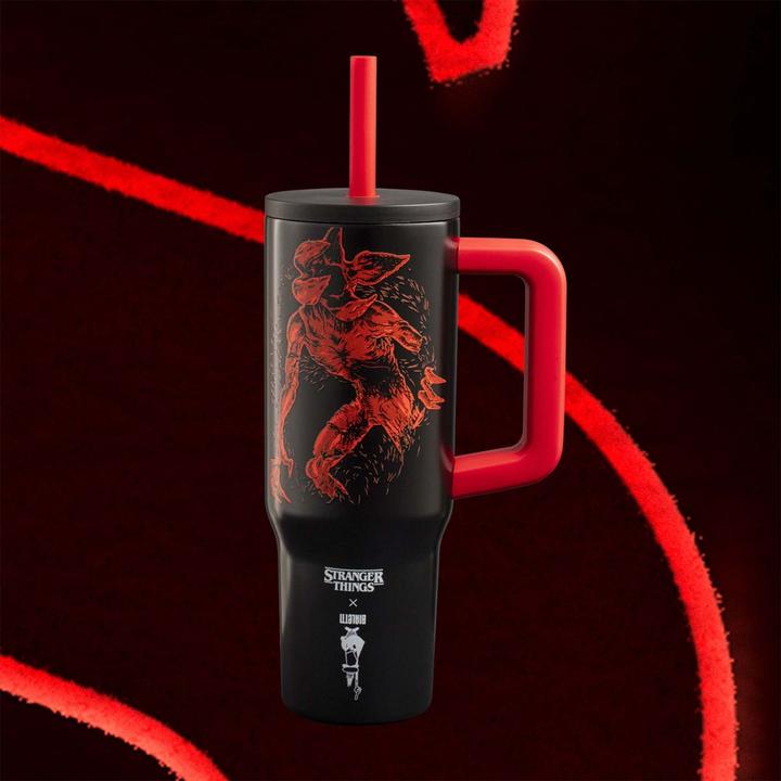 Immagine prodotto Bialetti Trinkbecher Stranger Things, 900 ml, Schwarz / Rot (0.90 l)