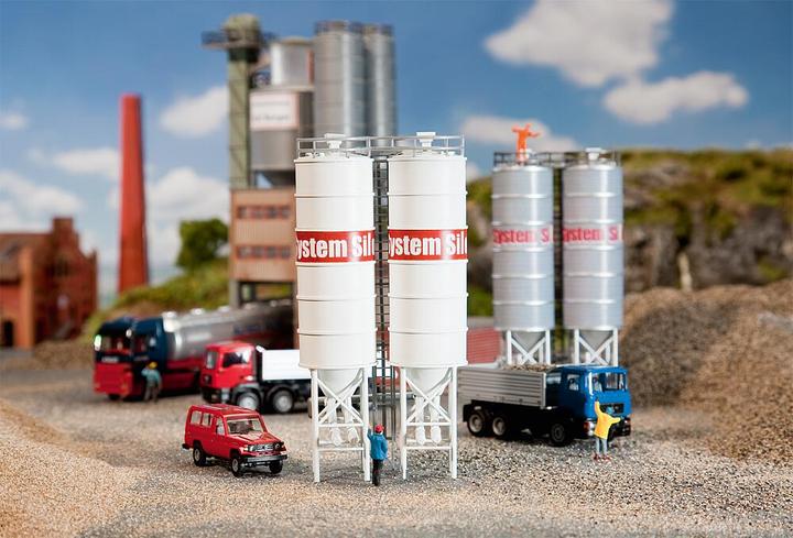 Produktbild Faller 2 Industriesilos
