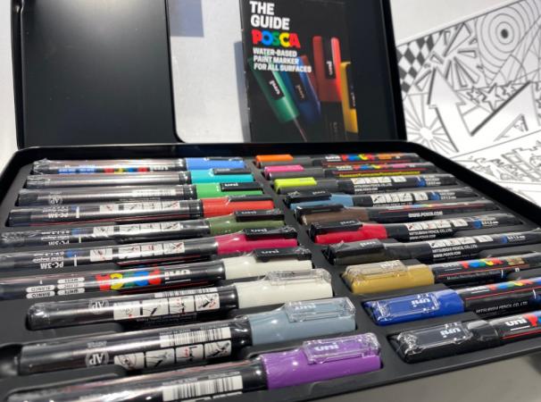 Actual product image Posca Street Art" brand set of 20 in metal box (Multicoloured, 20 x)