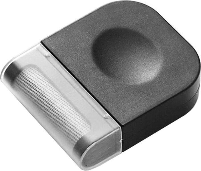 Actual product image JTI Lint and lump remover