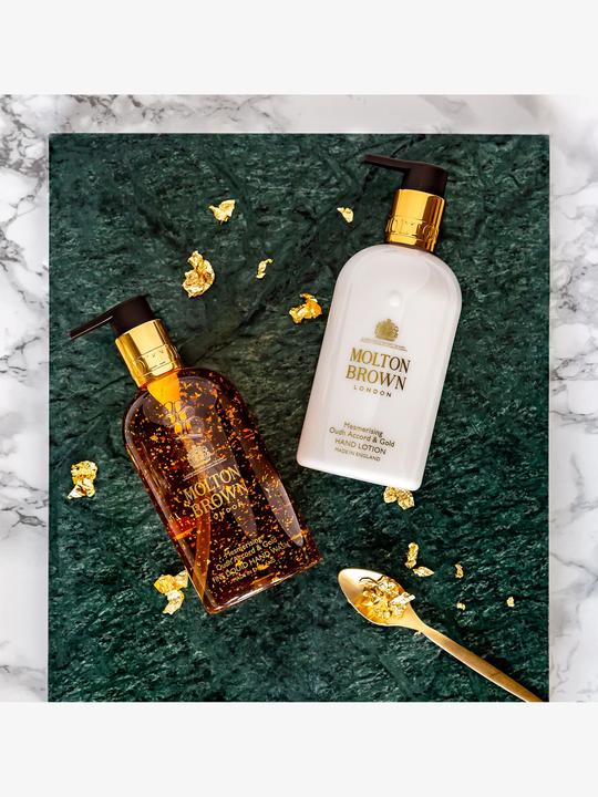 Actual product image Molton Brown Festive Frankincense & Allspice Fine Liquid Hand Wash Mesmerising Oudh Accord & Gold (Liquid soap, 300 ml)