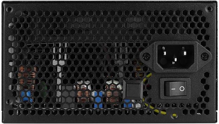 Produktbild AeroCool Lux RGB 550M power supply unit 550 W Black (550 W)