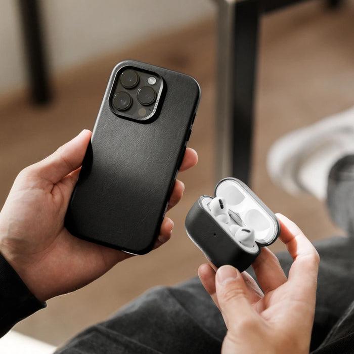 Actual product image Woodcessories Bio Leather Case (Apple iPhone 15)