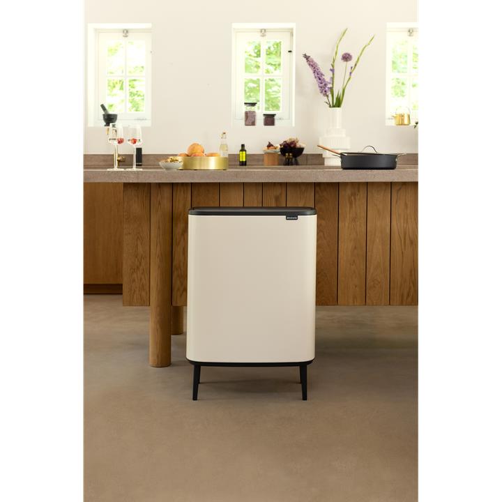 Produktbild Brabantia Touch Bin Hi (60 l)