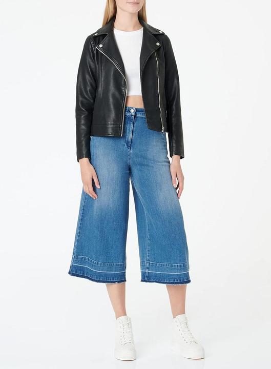 Actual product image Moschino Personalized Skate Back Tag Culottes (48)