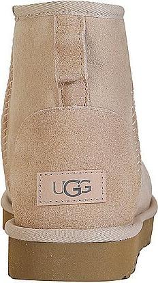 Actual product image Ugg Classic Mini II (39)