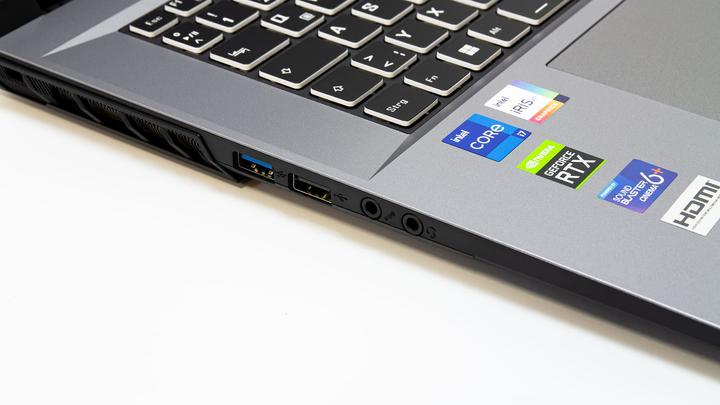 Actual product image Captiva I69-196 (17.30", Intel Core i7-12700H, 16 GB, 1000 GB, DE)