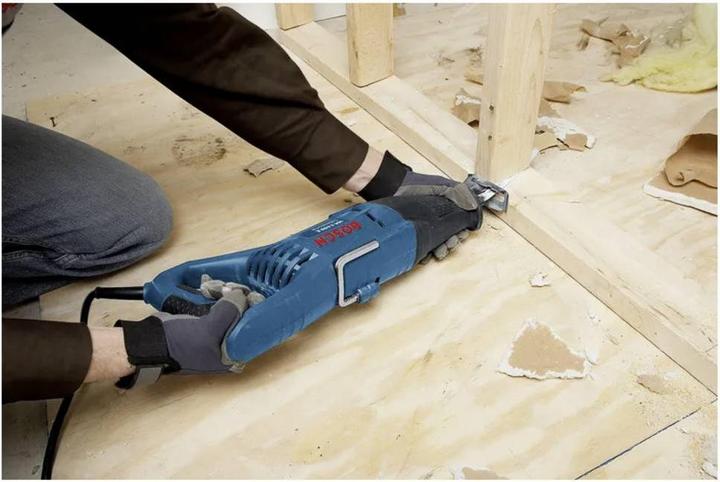 Produktbild Bosch Professional Säbelsäge GSA 1100 E, Sägeblatt Metall S 123 XF, Sägeblatt Holz S 2345 X