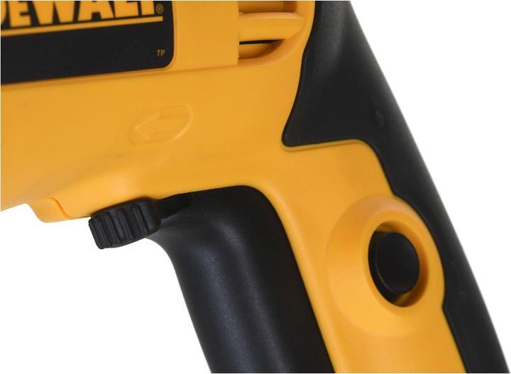 Produktbild DeWalt DWD 024 (Schlagbohrmaschine)