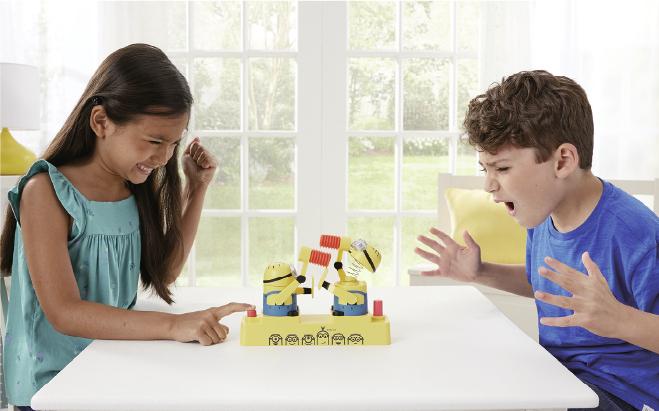 Actual product image Epoch Minions Hammer POP (German, 2 Players)