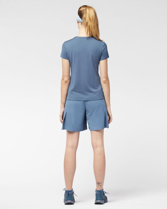 Actual product image Lamunt Alexandra Logo T-Shirt (L)