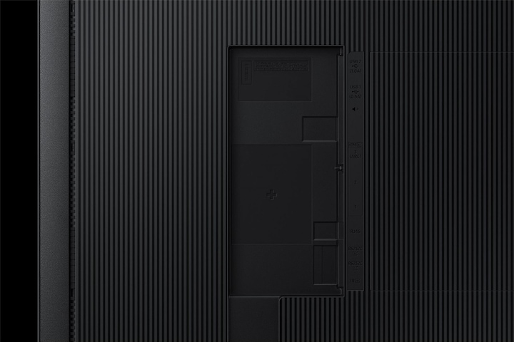 Actual product image Samsung QB75C (3840 x 2160 Pixels, 75")