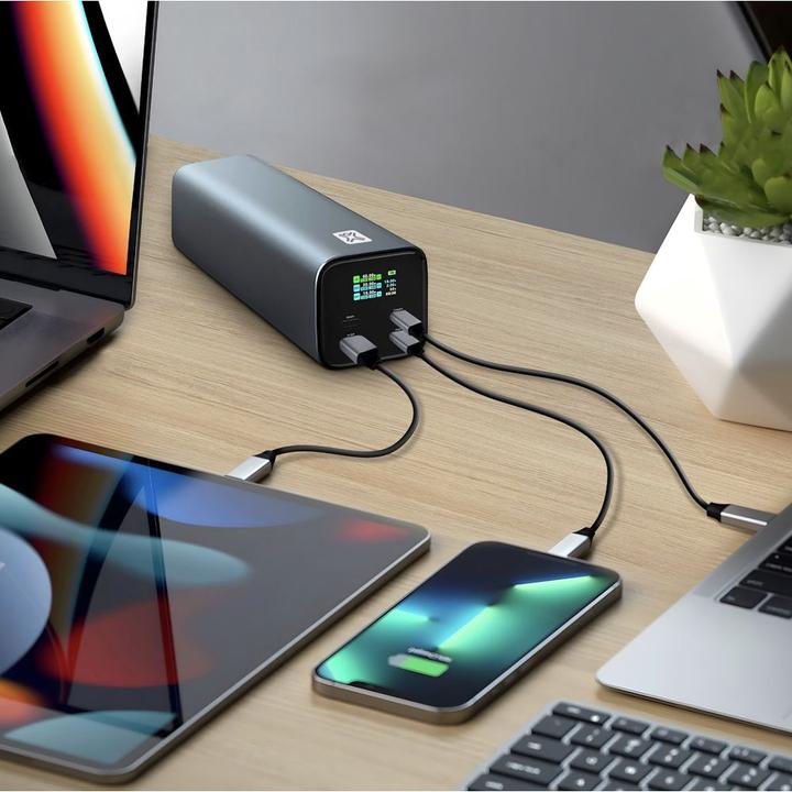 Productafbeelding MCL XtremeMac powerbank MacBook iPad iPhone (27000 mAh, 140 W, 99.90 Wh)
