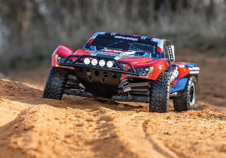Produktbild Traxxas Slash 4x4 rot RTR mit Akku LED-Licht (RTR Ready-to-Run)