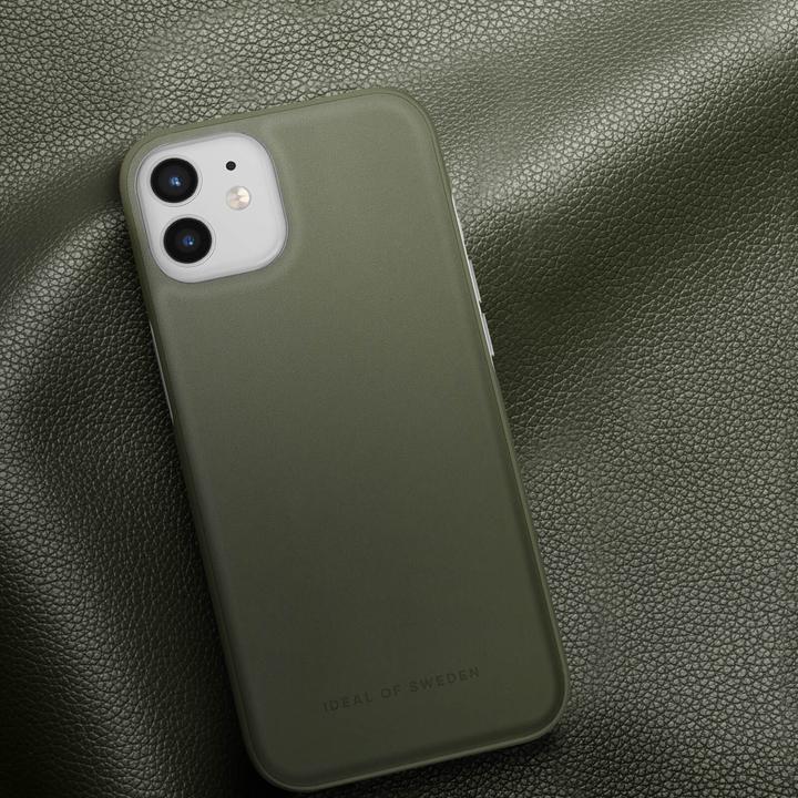 Produktbild iDeal Of Sweden Atelier Case Intense Khaki Hülle Series (Apple iPhone 12, Realme 12 Pro+)