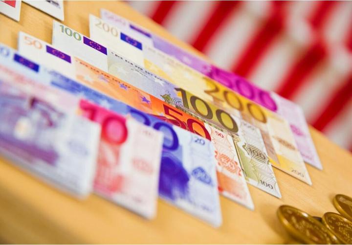 Produktbild Beeboo Spielgeld Euro
