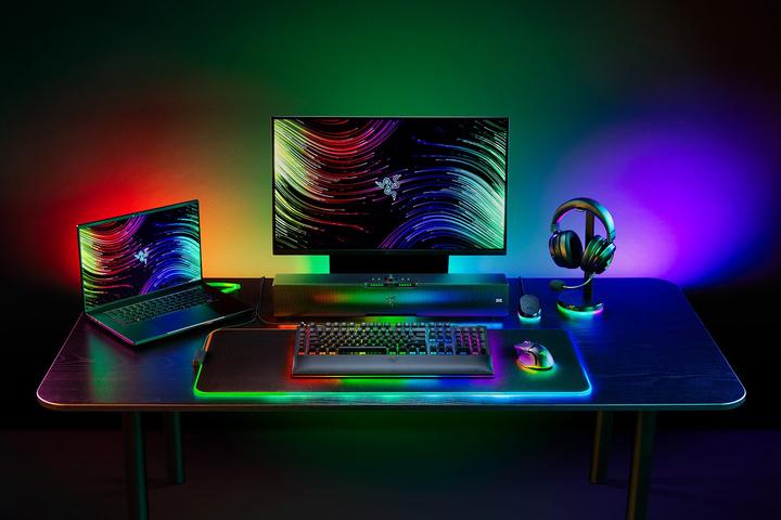 Produktbild Razer BlackWidow V4 Pro (US, Kabelgebunden)