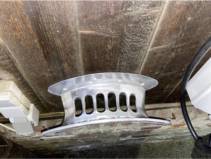 Actual product image Berger & Schröter Wall mount standard
