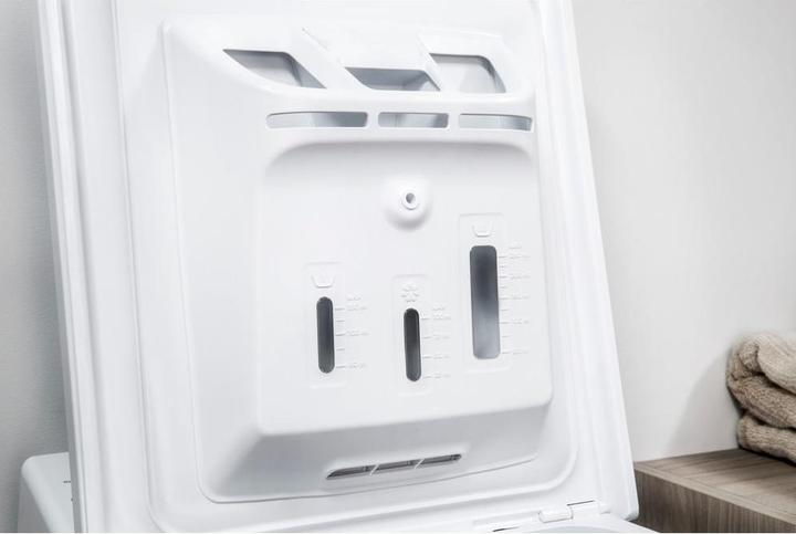 Produktbild Hotpoint WMTG 626BS IT (6 kg, Oben)