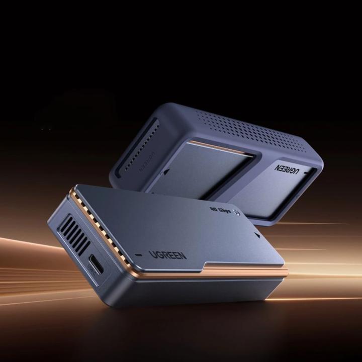 Produktbild Ugreen - Hard Drive Enclosure (65727) - M.2 NVMe/SSD, 40Gbps, 8TB, with Type-C Cable - Grey (M.2)