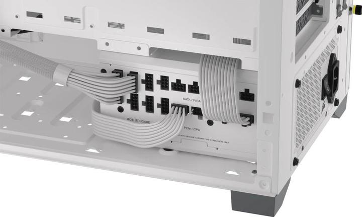 Produktbild Corsair RMx Shift White Series, RM1200x Shift White, 1200 Watt, 80 PLUS GOLD Certified, Fully Modular Power (1200 W)