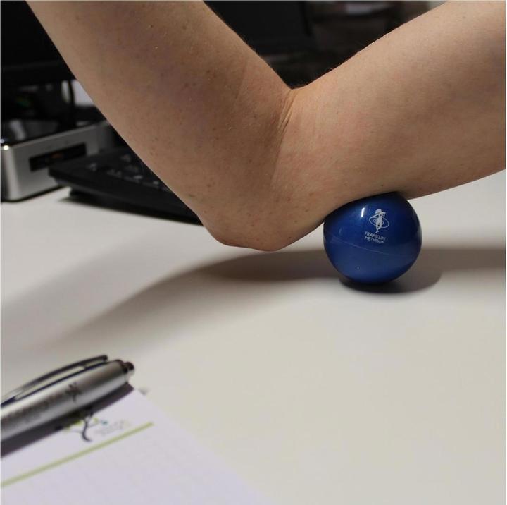 Actual product image Franklin Fascia Training Ball Interfascia Ball Medium, Blue