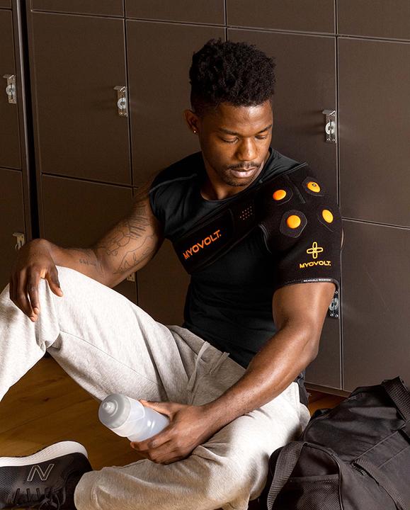 Actual product image Myovolt Vibration massager for the shoulder (1 pc)