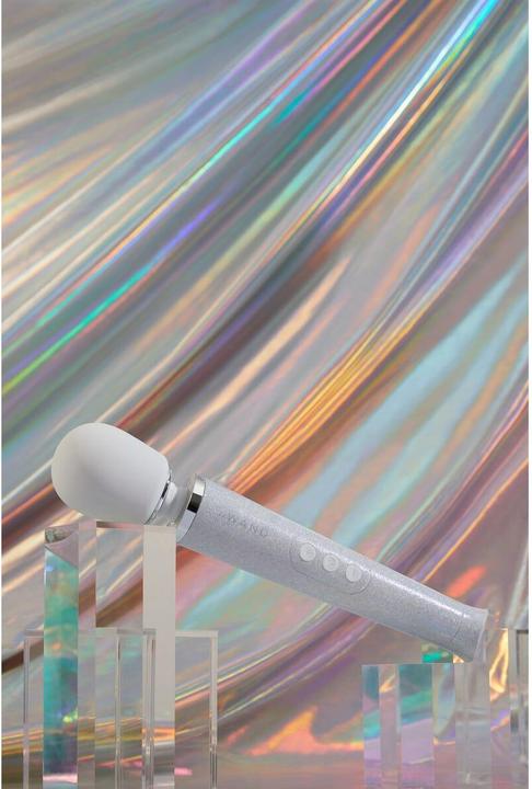 Produktbild Le Wand Petite All That Glimmers Rechargeable Vibrating Massager White