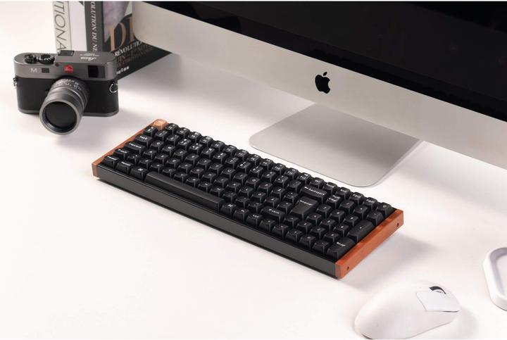 Image du produit Keychron K4 HE (CH, Filaire, Sans fil)