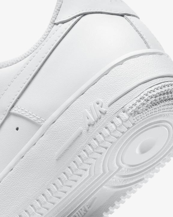Produktbild Nike Air Force 1 '07 (39)