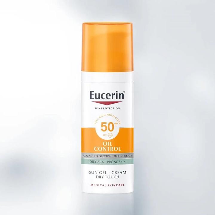 Immagine prodotto Eucerin Crema gel solare (Crema solare viso, SPF 50+, 50 ml, 150 g)
