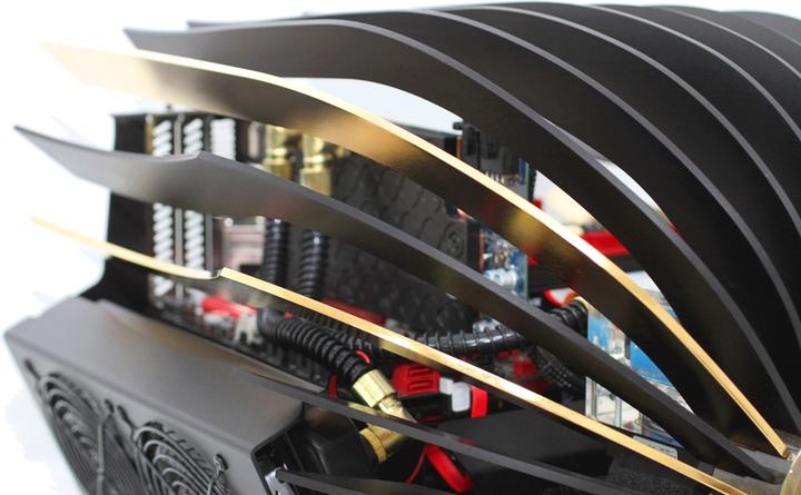 Produktbild DEMAVO Polaris Gold GTX Titan Black (1000 GB, 32 GB, Intel Core i7-4960X OC)