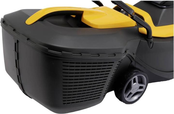 Actual product image Stiga Collector 132e (Rechargeable battery operated)