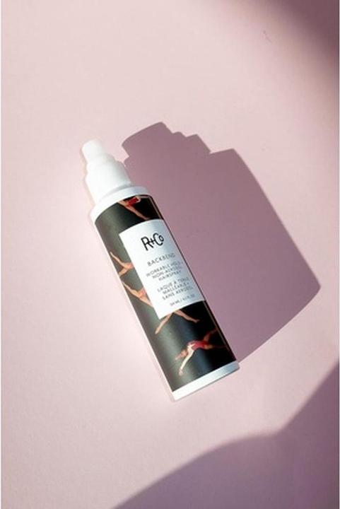 Immagine prodotto R+Co Lacca per capelli Backbend Workable Hold Non-Aerosol da 4,2 once