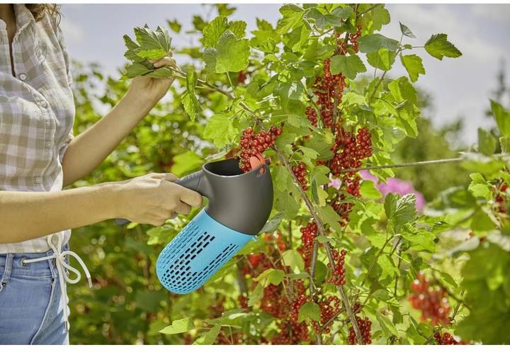 Actual product image Gardena Combisystem berry collector