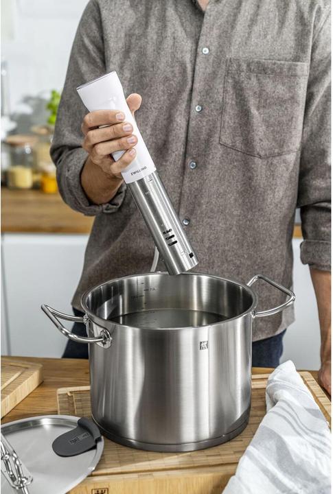 Actual product image Zwilling Enfinigy sous-vide stick