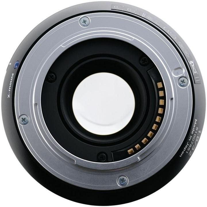 Actual product image Zeiss Touit lens, 32mm, f/1.8, Fujinon XF (Fujifilm Fujinon XF, APS-C / DX)