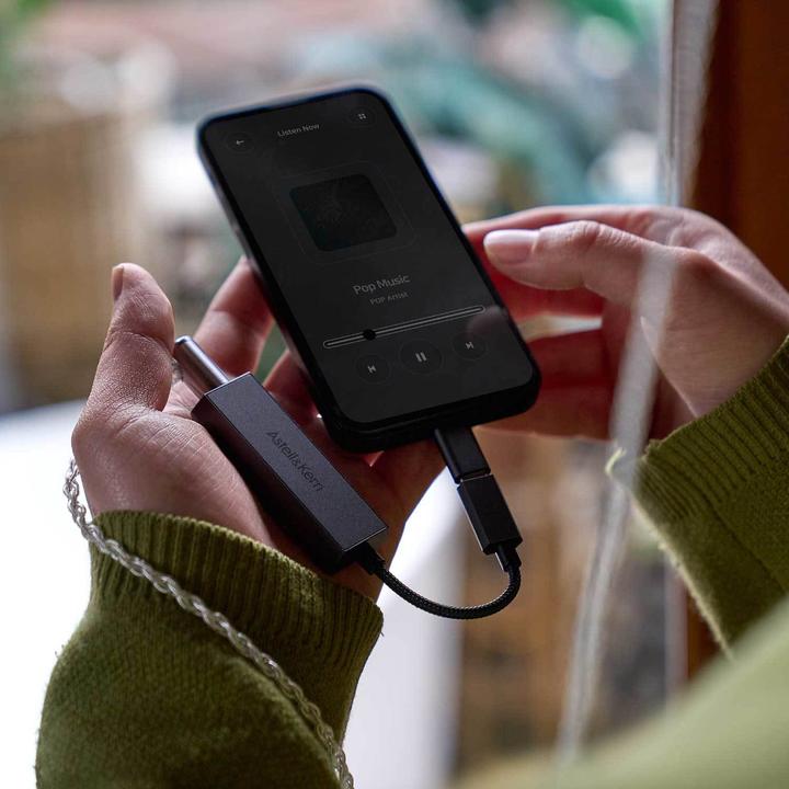 Actual product image Astell&Kern AK HC2 (USB-DAC)