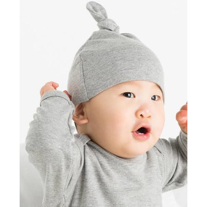 Produktbild Babybugz Baby Mütze mit Knoten Bommel (One Size)