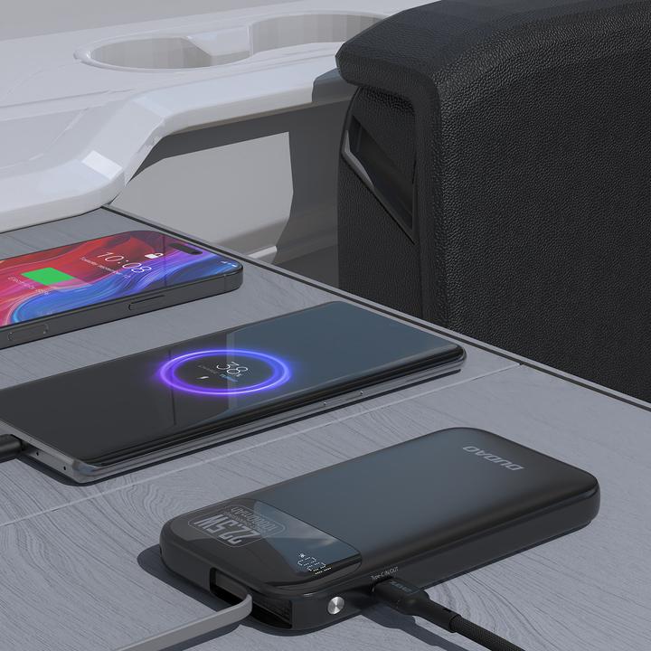 Produktbild Dudao K31 10000 mAh 22,5 W PD Powerbank mit integriertem Kabel - Schwarz (10000 mAh, 22.50 W, 38.50 Wh)