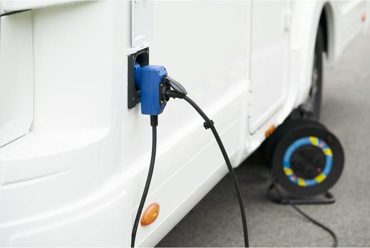 Produktbild Max Hauri maxCAMP CEE-Verlängerung H07RN-F3G1.5 IP44 3 polig (15 m, Typ 23)