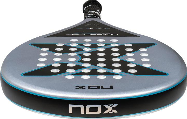Produktbild Nox AT10 Genius Ultralight Padelschläger