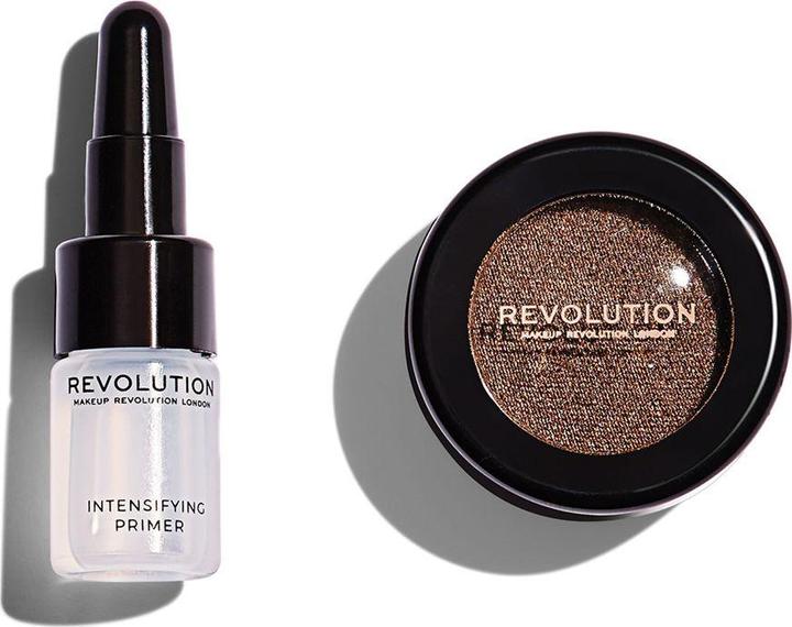 Makeup Revolution Flawless Foils Overcome eye shadow + base