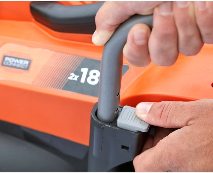 Productafbeelding Black & Decker Accu Grasmaaier BCMW33184L2 Kit (Oplaadbare batterij)